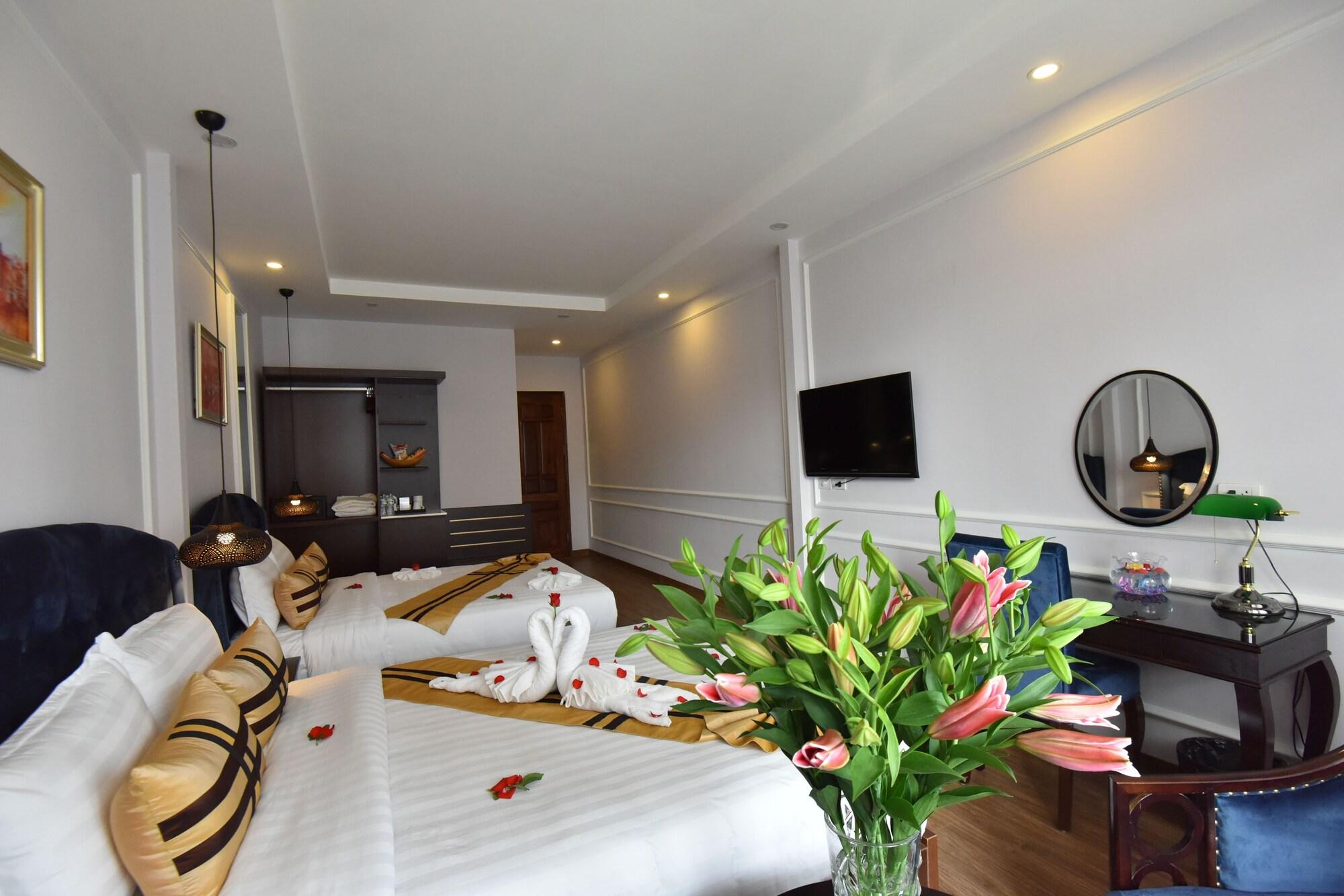 S Central Hotel And Spa Hanoi Bagian luar foto